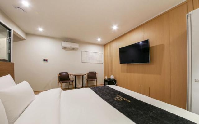 Gwangju Divine Hotel Gwangju Metropolitan City Room photo